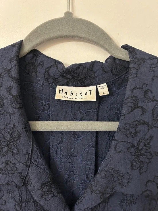 Habitat Shirt Women’s L Navy Floral Boho Lagenlook - Picture 2 of 16